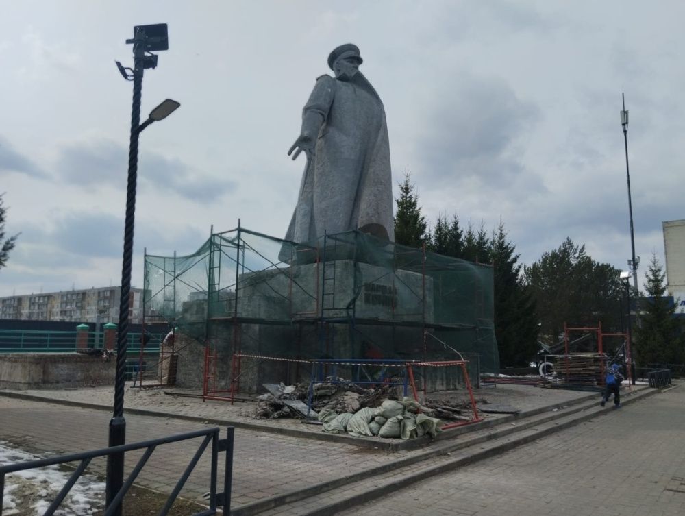 Мемориальные зоны отремонтируют к 9 мая